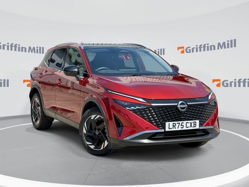 Nissan Qashqai 1.3 Dig-t Mhev N-connecta Suv Hybrid Xt Red