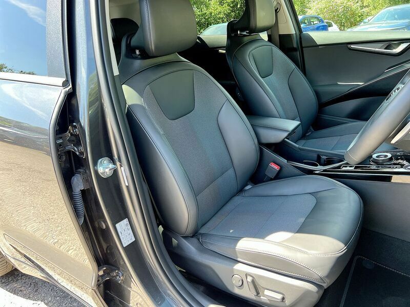 Kia Niro 1.6H Gdi 3 Suv Hybrid Dct Ss Red #37