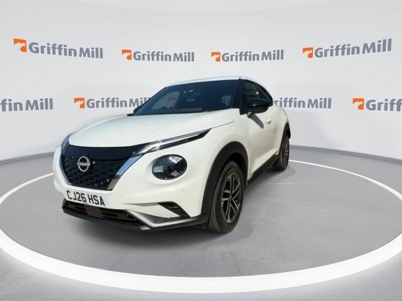 Nissan Juke 1.6 N-connecta Suv Hybrid Euro 6 White #4
