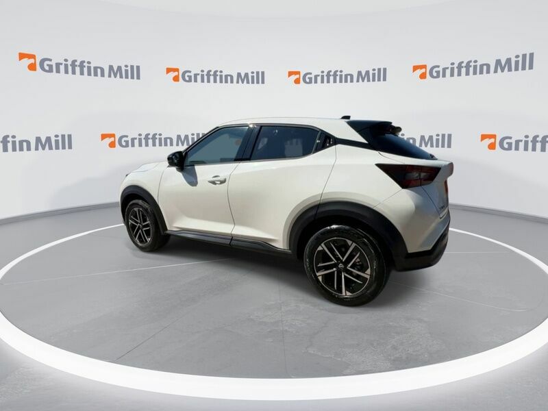 Nissan Juke 1.6 N-connecta Suv Hybrid Euro 6 White #6