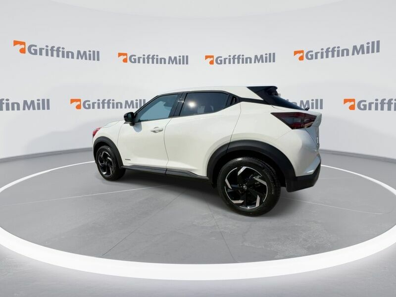 Nissan Juke 1.6 N-connecta Suv Hybrid Euro 6 PN73WKS White #5