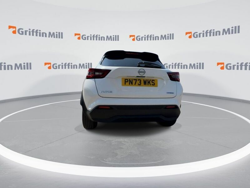 Nissan Juke 1.6 N-connecta Suv Hybrid Euro 6 PN73WKS White #6