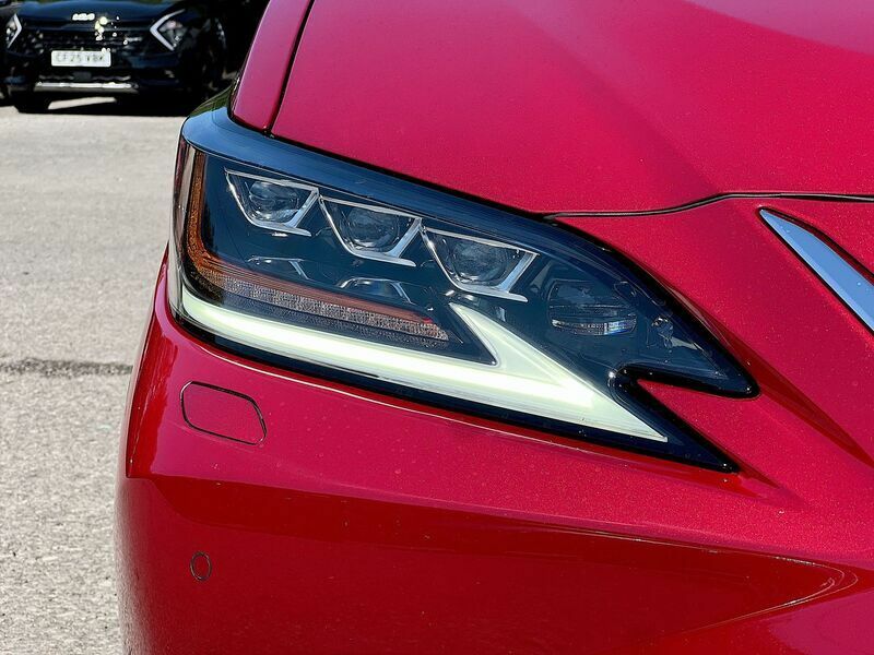 Lexus ES Es 300H Cvt White #21