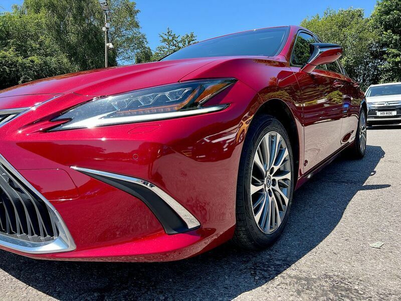 Lexus ES Es 300H Cvt White #24