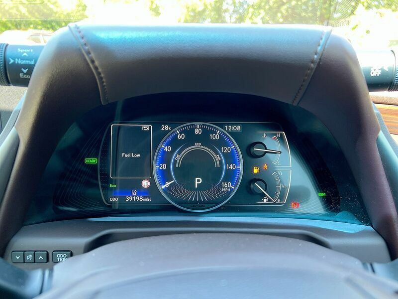 Lexus ES Es 300H Cvt White #45