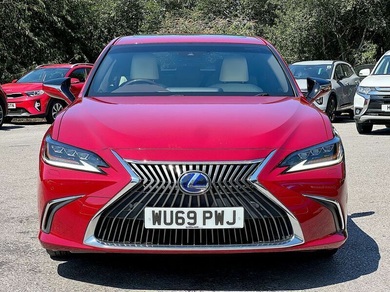 Lexus ES Es 300H Cvt White #8