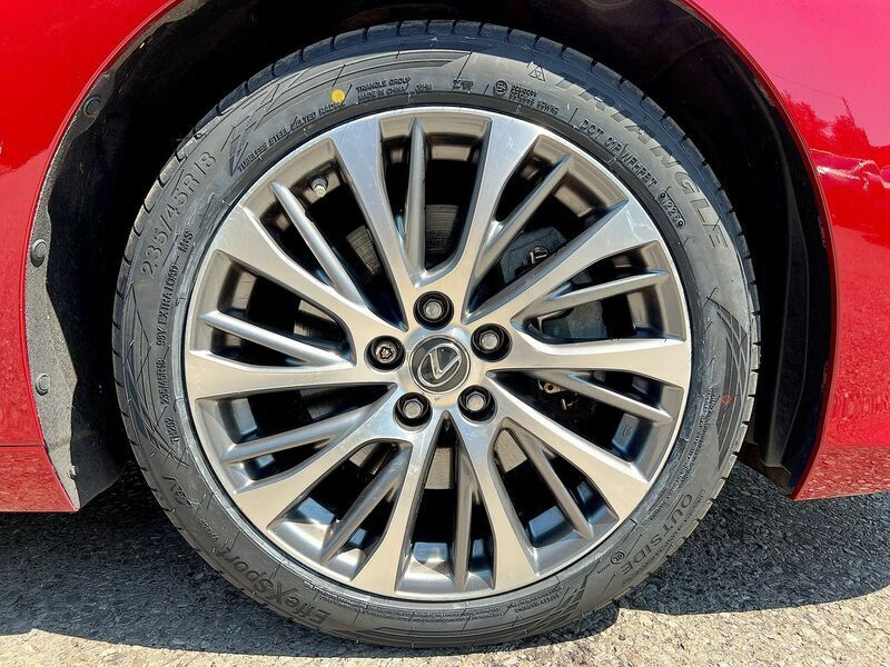 Lexus ES Es 300H Cvt White #15
