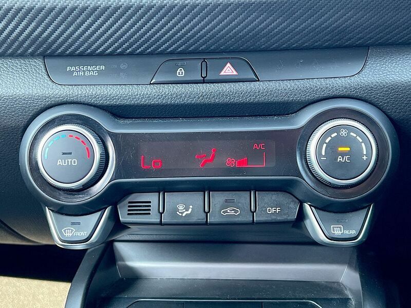 Kia Stonic Connect Mhev Grey #53