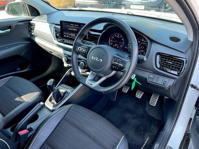 Kia Stonic Connect Mhev Grey #32