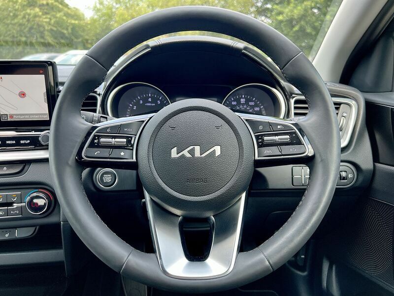 Kia Xceed 1.5T Gdi Isg 3 White #43