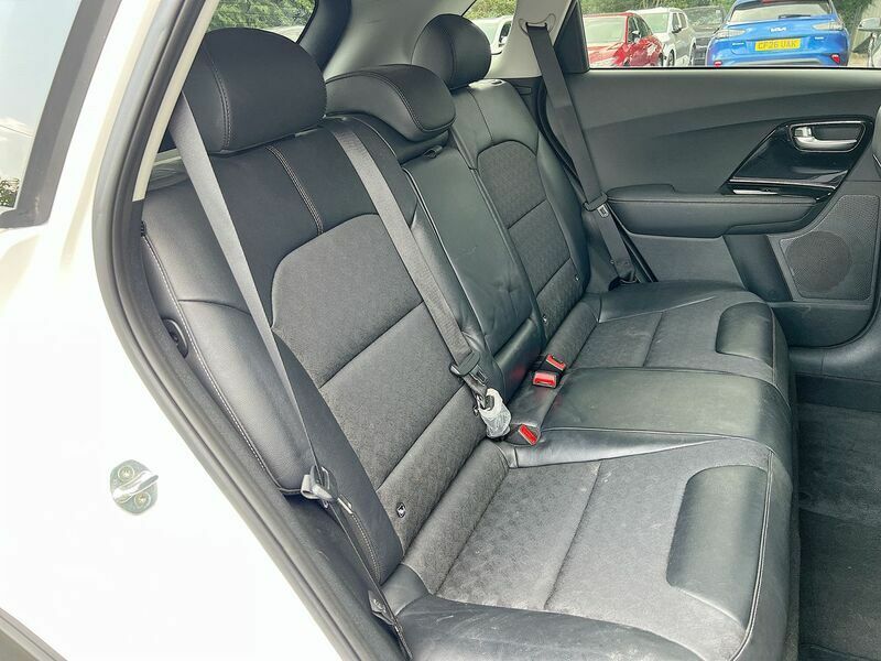 Kia Niro 64Kwh 4 Blue #36