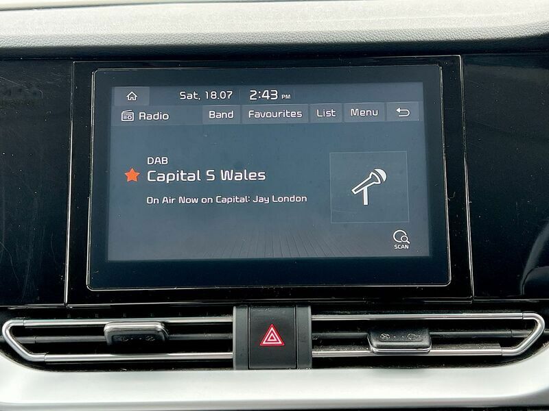 Kia Niro 64Kwh 4 Blue #49