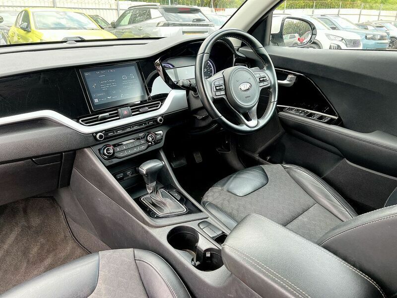 Kia Niro 64Kwh 4 Blue #33