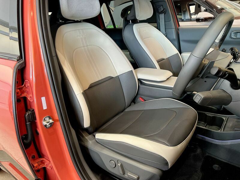 Kia EV3 81.4Kwh Air Suv 201 Bhp White #24