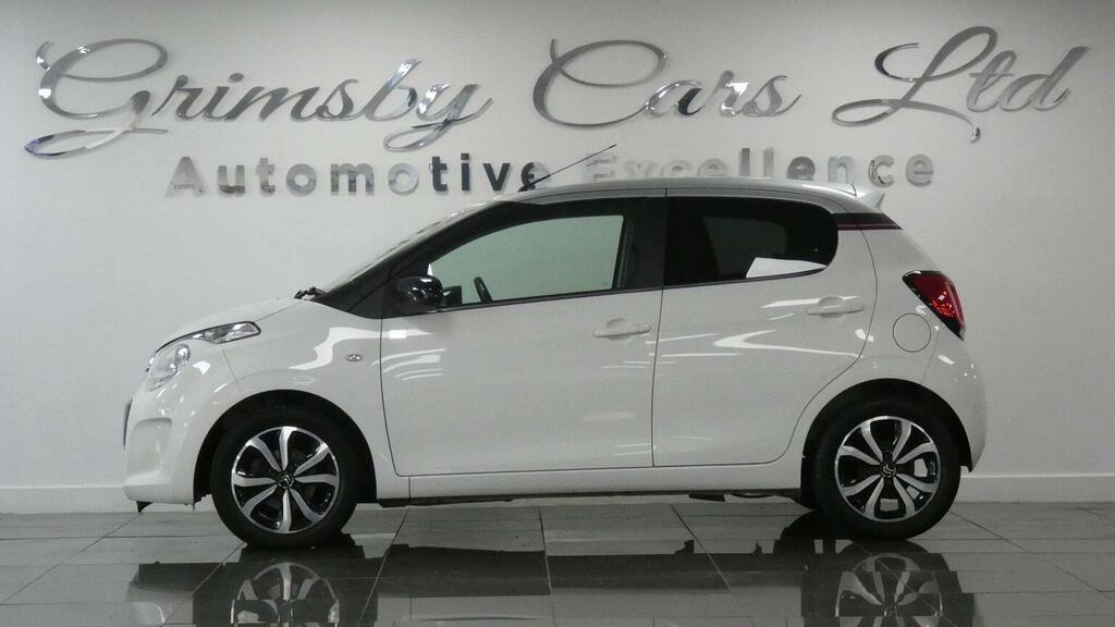 Citroen C1 Hatchback 1.0 Vti Elle Euro 6 201818 YS18VHB White #2