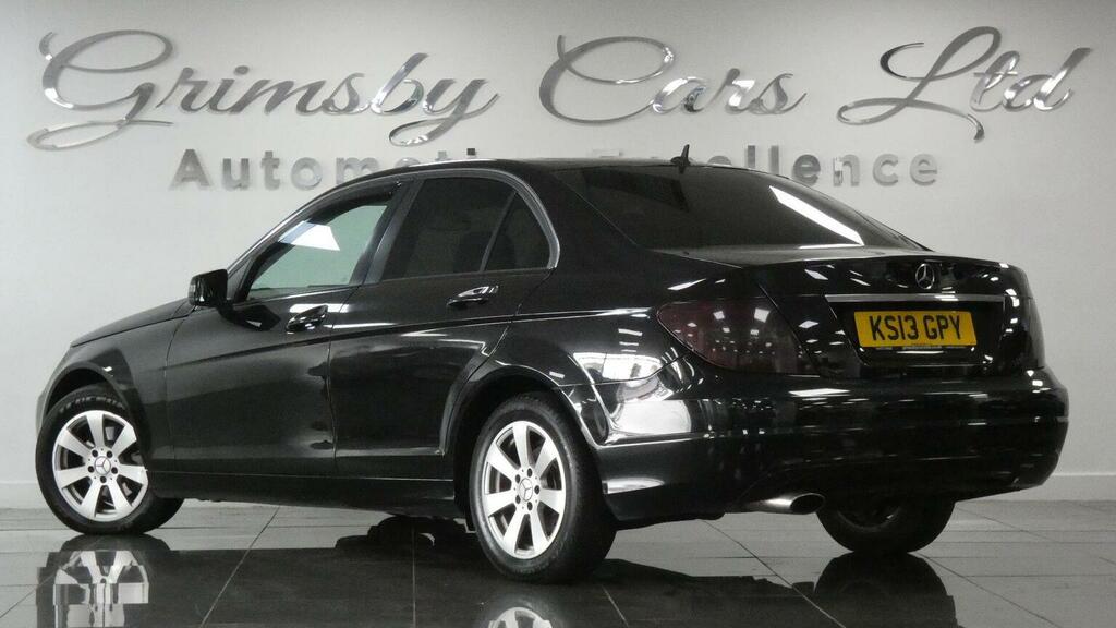 Mercedes-Benz C Class Saloon 2.1 C200 Cdi Blueefficiency Executive Se G- KS13GPY Black #3