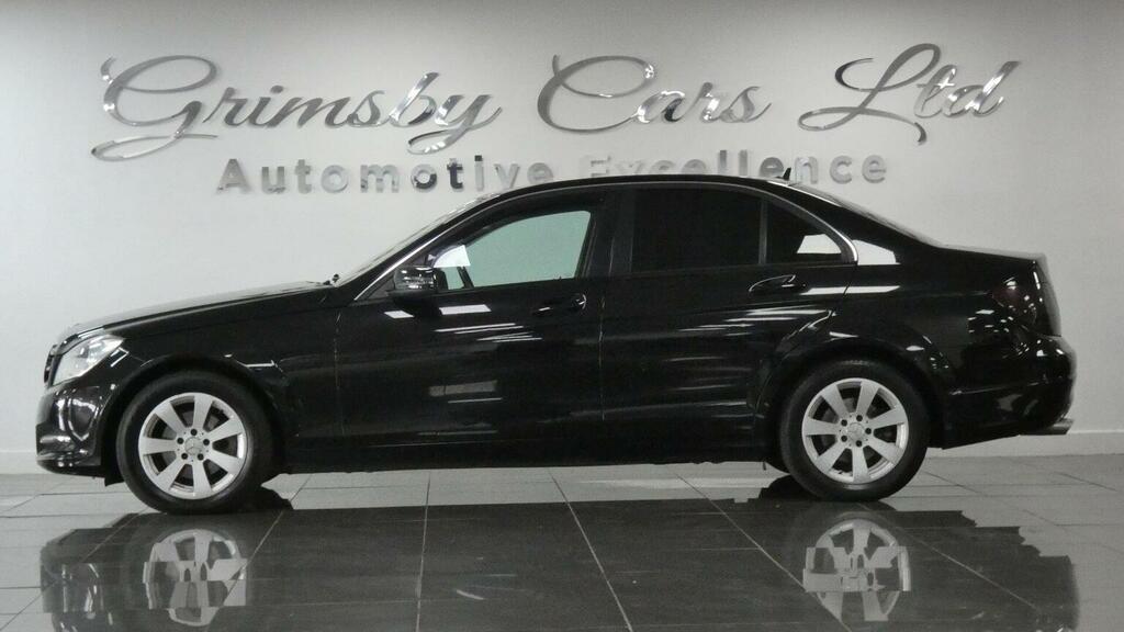 Mercedes-Benz C Class Saloon 2.1 C200 Cdi Blueefficiency Executive Se G- KS13GPY Black #2