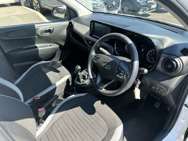 Hyundai I10 Se Connect Mpi - Full Manufacturer Warranty Until Red #10