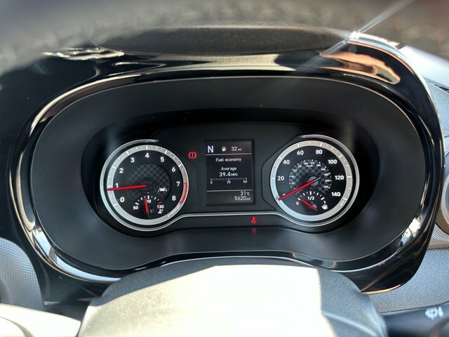 Hyundai I10 Se Connect Mpi - Full Manufacturer Warranty Until Red #15