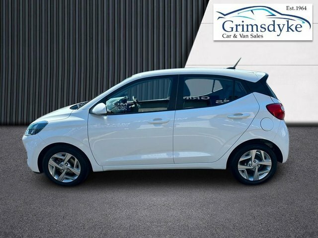 Hyundai I10 2022 1.0 Se Connect Hatchback Euro White #4