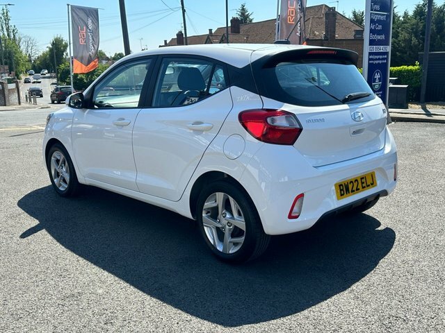Hyundai I10 2022 1.0 Se Connect Hatchback Euro White #5