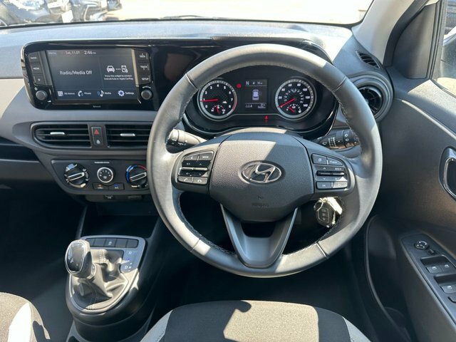 Hyundai I10 Se Connect Mpi - Full Manufacturer Warranty Until Red #13