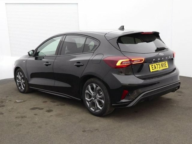 Ford Focus 2023 1.0T Ecoboost Mhev St-line Hatchback Petr Black #4