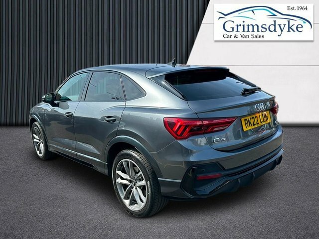 Audi Q3 2022 1.4 Tfsie 45 Black Edition Sportback Petr RK22LDN Grey #5