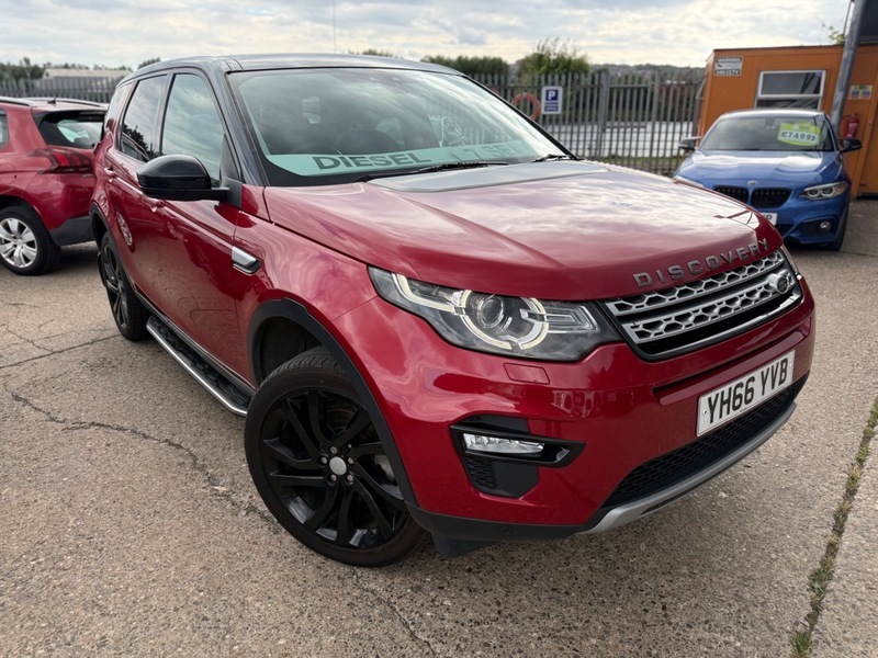 Land Rover Discovery Sport 2.0 Td4 Hse Red