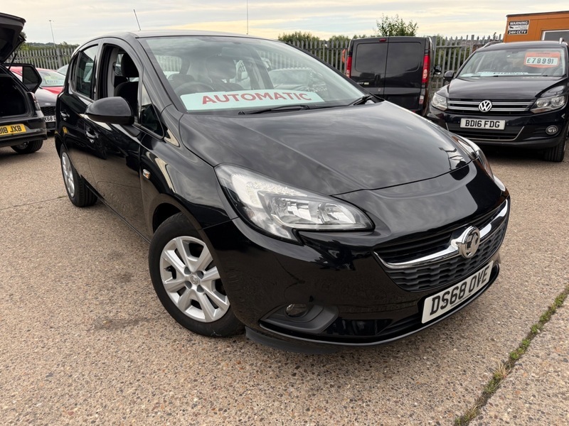 Vauxhall Corsa Design Black