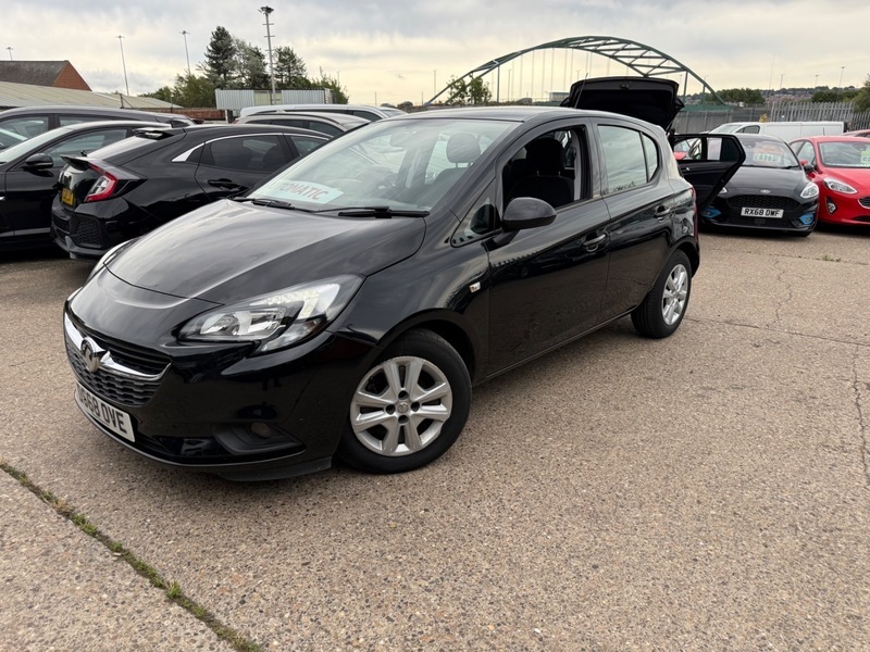Vauxhall Corsa Design Black #3