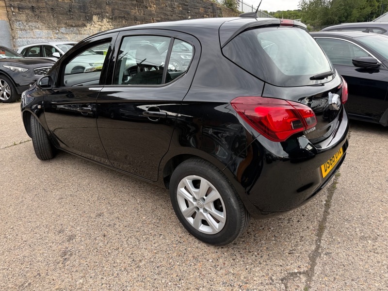 Vauxhall Corsa Design Black #4