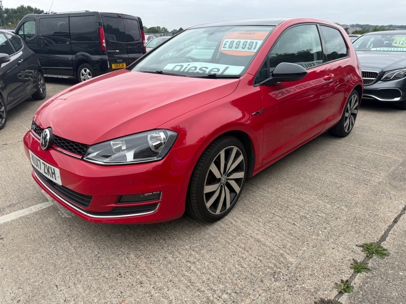 Volkswagen Golf Gt Edition Tdi Bluemotion KU17ZKH Red #3