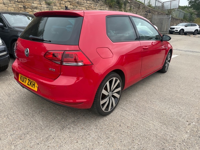 Volkswagen Golf Gt Edition Tdi Bluemotion KU17ZKH Red #5