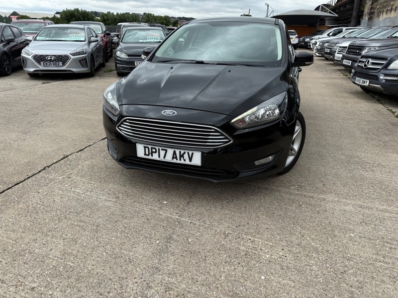 Ford Focus Zetec Edition Tdci DP17AKV Black #2