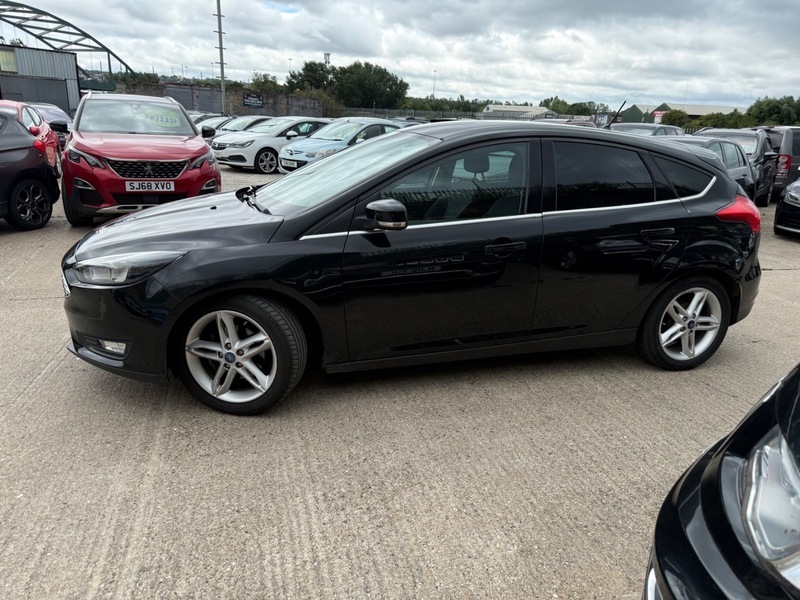 Ford Focus Zetec Edition Tdci DP17AKV Black #3