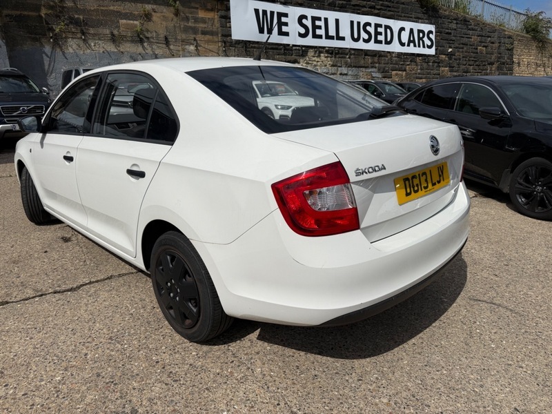 Skoda Rapid S Tsi White #5
