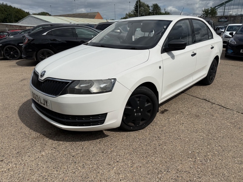 Skoda Rapid S Tsi White #3