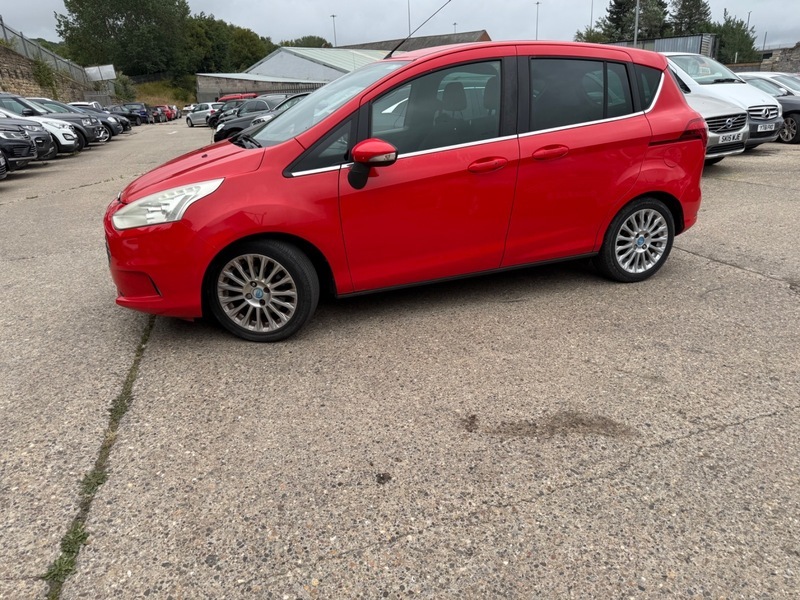 Ford B-Max Titanium Tdci Red #5