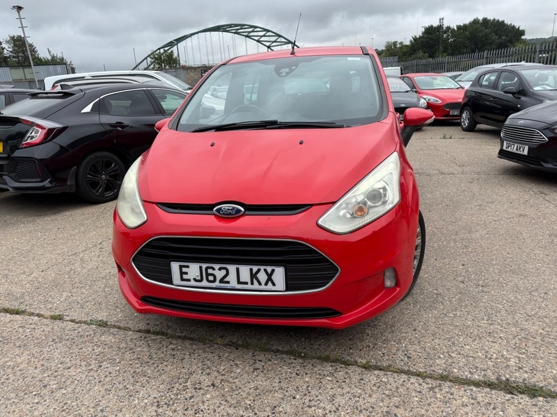 Ford B-Max Titanium Tdci Red #2