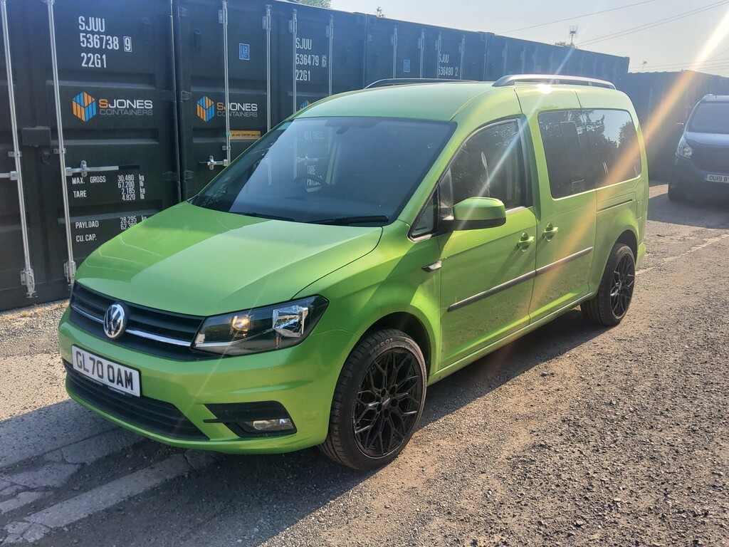 Volkswagen Caddy Maxi Life Mpv 2.0 Tdi 202070 Green