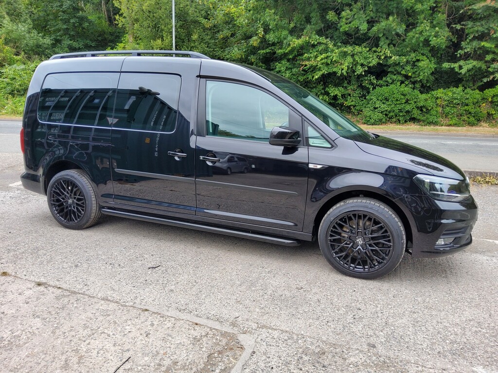 Volkswagen Caddy Maxi Life Mpv 2.0 Tdi 202121 VK21WXT Black #5