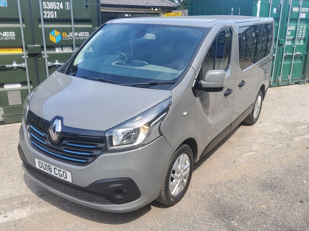 Renault Trafic Minibus 1.6 Sl27 Energy Dci 125 Sport Nav 2018 Grey
