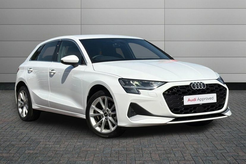 Audi A3 1.5 Tfsi Sport Sportback 116 Ps White