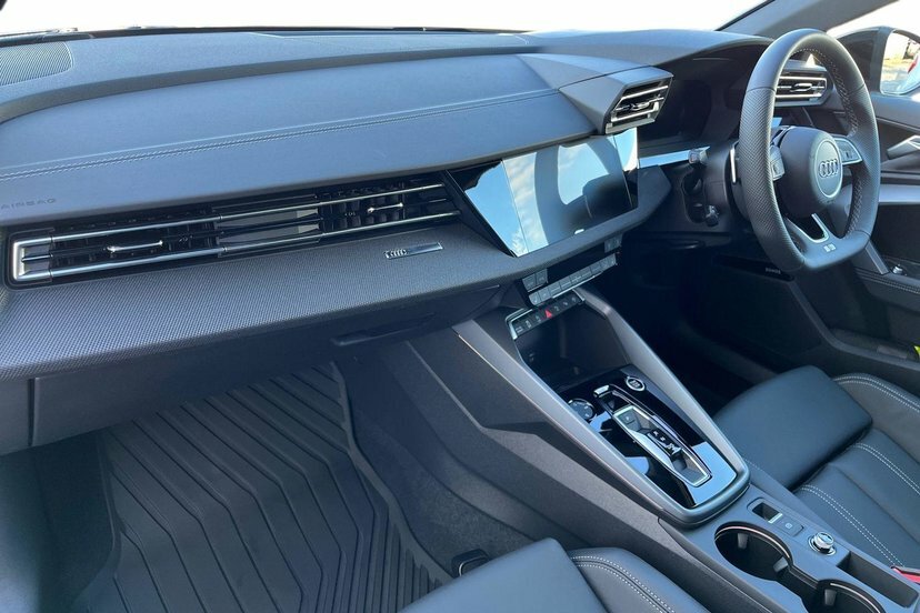 Audi A3 2.0 Tdi 35 Black Edition Saloon S Troni AO75KGE Blue #3