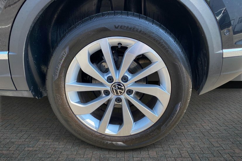 Volkswagen T-Roc 2.0 Tdi Style Suv 150 Ps Black #5