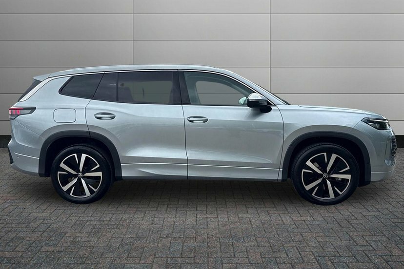 Volkswagen Tayron 1.5 Etsi Mhev Elegance Suv Hybrid Dsg Silver #4