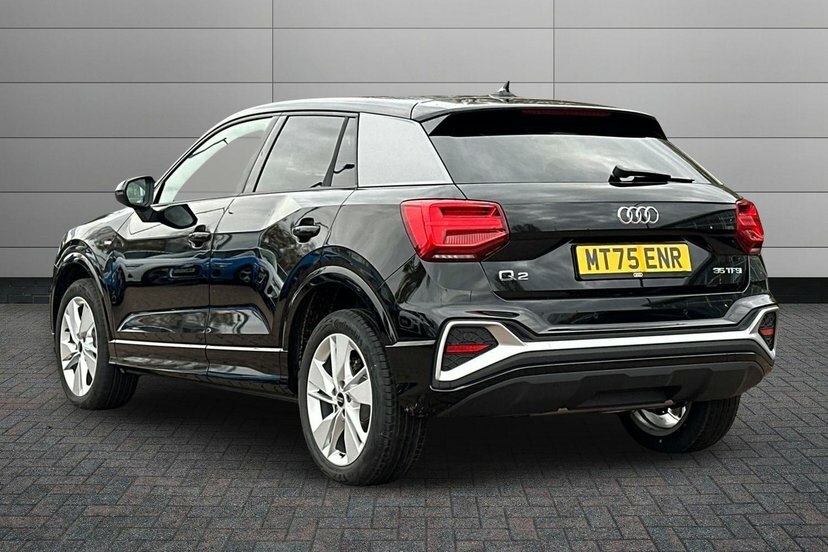 Audi Q2 1.5 Tfsi Cod 35 S Line Suv S Tronic 15 MT75ENR Black #3