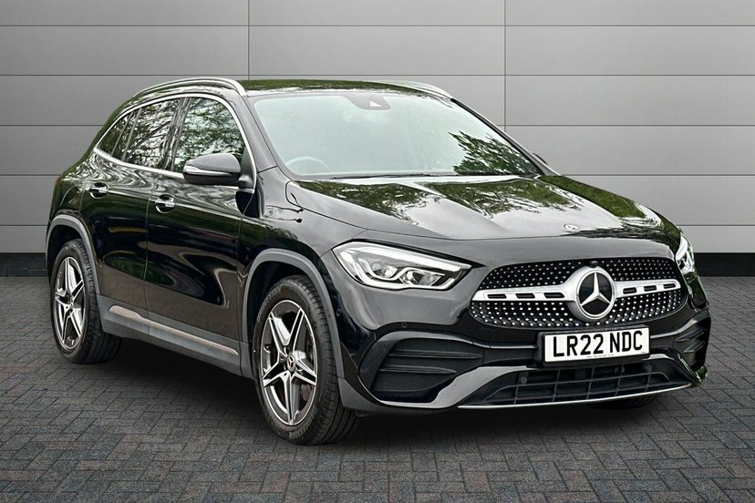Mercedes-Benz GLA Class 1.3 Gla180 Amg Line Premium Suv 7G-dc Black