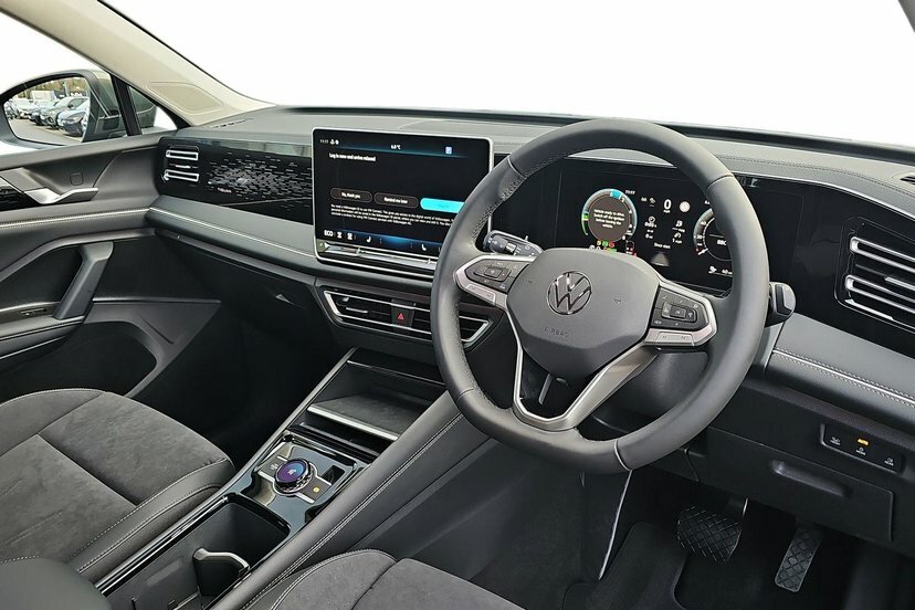 Volkswagen Tiguan 1.5 Tsi Ehybrid 19.7Kwh Elegance Suv Pl DC75XHS Green #6